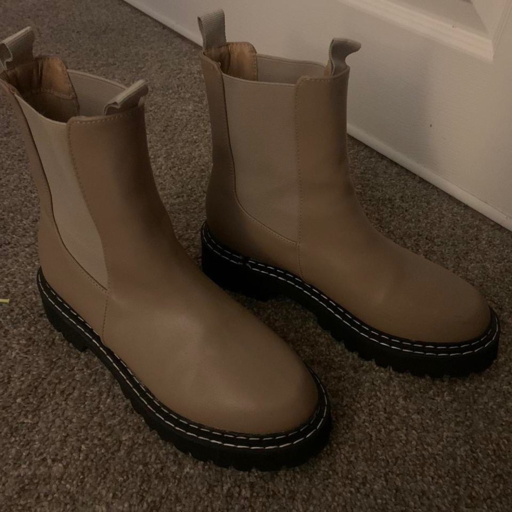 tan boots